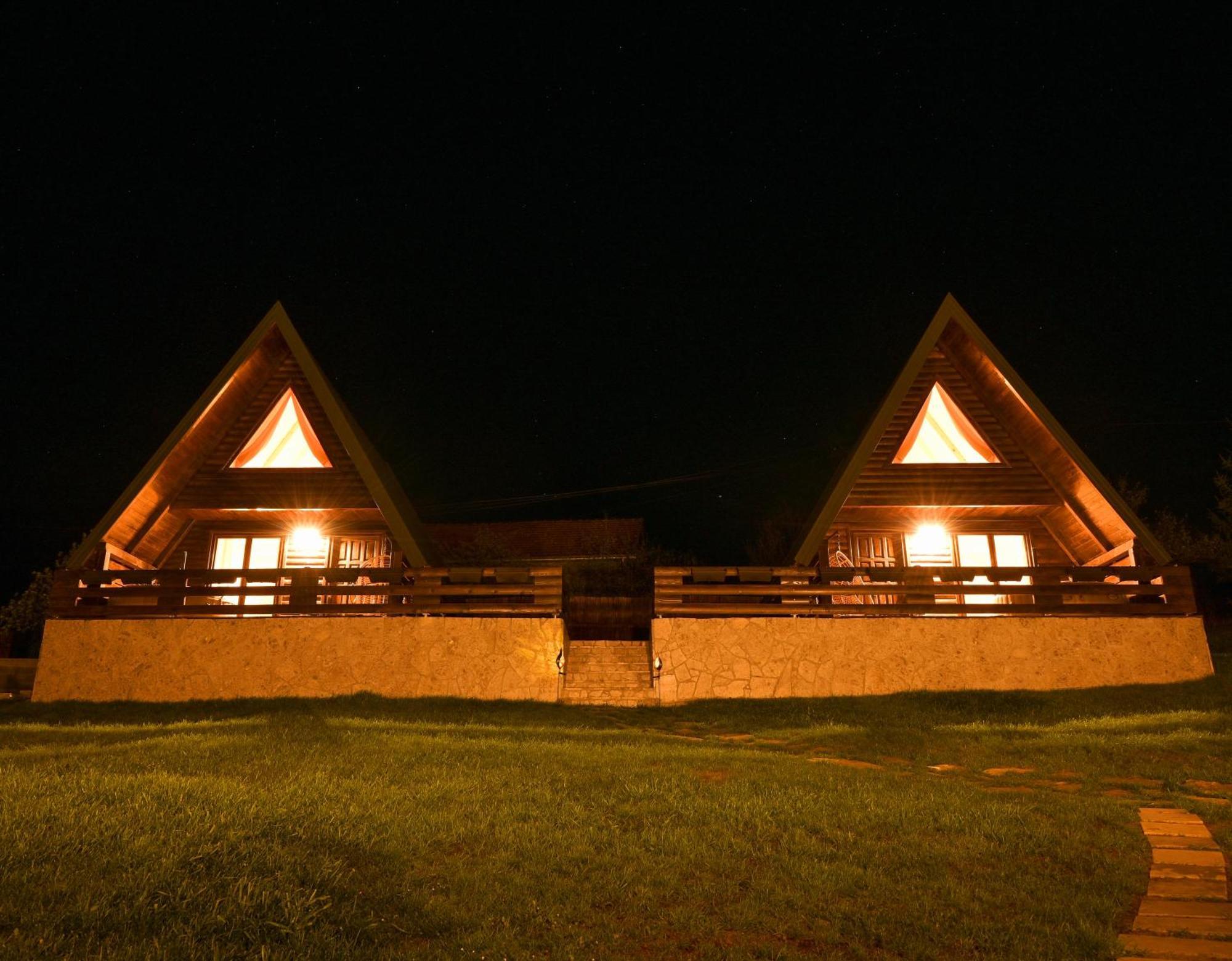 Cottages Relax Яйце Екстериор снимка