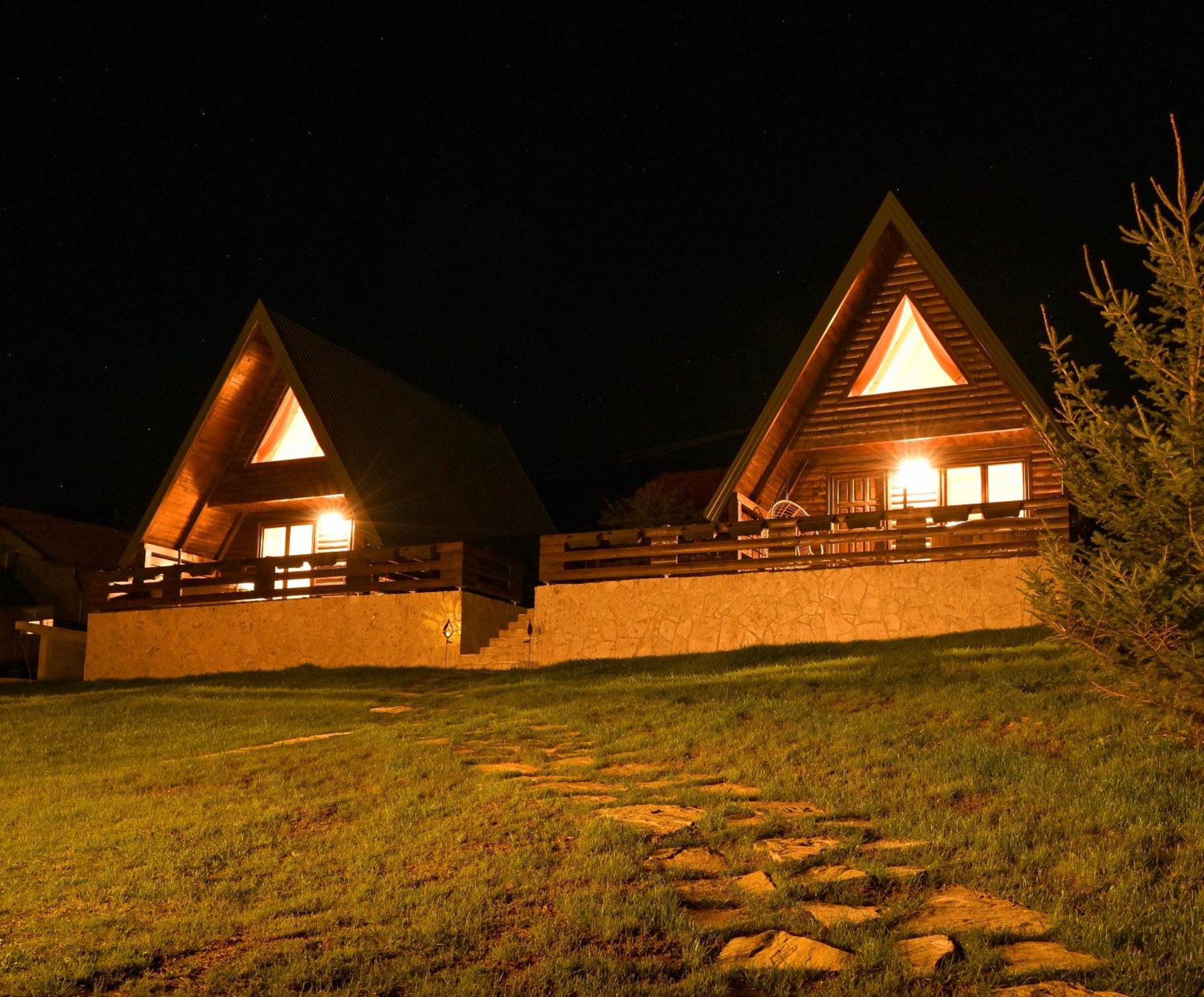 Cottages Relax Яйце Екстериор снимка